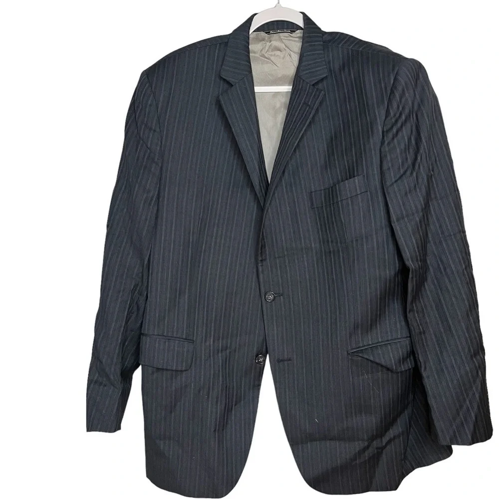 Kaps LORO PIANA Wool Pinstripe Blazer Size 44R Canada Made Business Casual.
